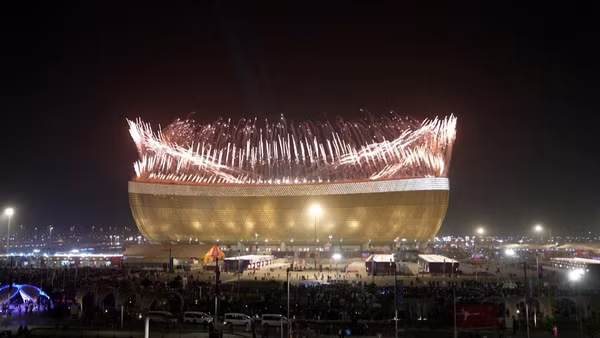 Qatar bắn pháo hoa chào mừng nhà vô địch World Cup 2022