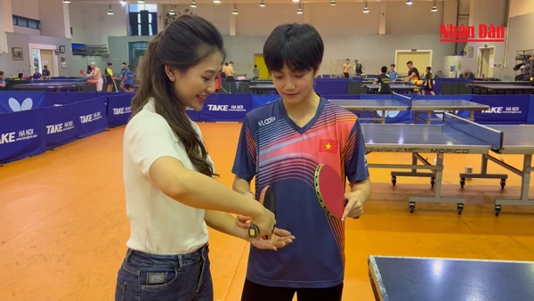 [Video] Thách đấu bóng bàn với nhà vô địch SEA Games 32 Đinh Anh Hoàng và Trần Mai Ngọc