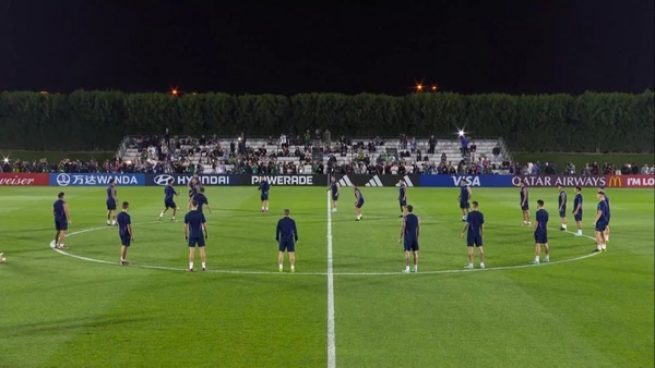 Argentina và Messi quyết tâm trước cơ hội nâng cúp vàng