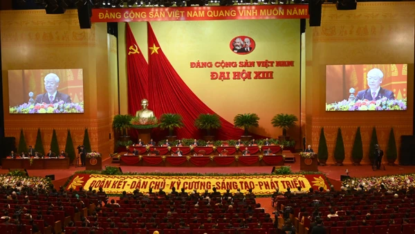 Dự Thảo Báo Cáo Tổng Kết 15 Năm Thi Hành Điều Lệ Đảng (2011-2025) Và Đề Xuất, Định Hướng Bổ Sung, Sửa Đổi Điều Lệ Đảng Để Báo Cáo Chính Trị Là Văn Kiện Trung Tâm Của Đại Hội