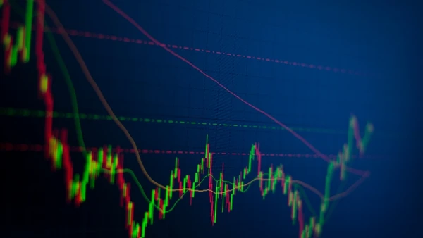 [Infographic] VN-Index giảm mạnh phiên thứ hai liên tiếp, thanh khoản thị trường giảm 