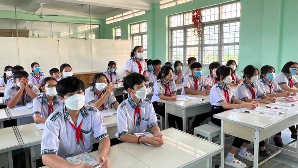 Tỉnh Bến Tre tăng cường các giải pháp phòng, chống bệnh thủy đậu trong trường học. (Ảnh: HOÀNG TRUNG)