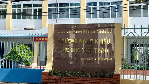 Cơ quan cảnh sát điều tra đã khởi tố, bắt tạm giam 3 bị can trong vụ án xảy ra tại Trường Năng khiếu Thể dục thể thao tỉnh Bến Tre. (Ảnh: HOÀNG TRUNG)