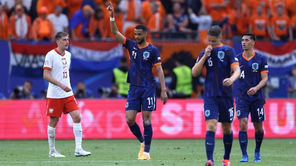 Tiền đạo Cody Gakpo ăn mừng sau khi gỡ hòa 1 đều cho đội tuyển Hà Lan. (Ảnh: Getty Images)