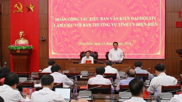 Dự Thảo Báo Cáo Tổng Kết 15 Năm Thi Hành Điều Lệ Đảng (2011-2025) Và Đề Xuất, Định Hướng Bổ Sung, Sửa Đổi Điều Lệ Đảng Đồng Chí Nguyễn Xuân Thắng, Ủy Viên Bộ Chính Trị, Chủ Tịch Hội Đồng Lý Luận Trung Ương, Giám Đốc Học Viện Chính Trị Quốc Gia Hồ Chí Minh, Phát Biểu Tại Buổi Làm Việc Với Tỉnh Ủy Điện Biên.