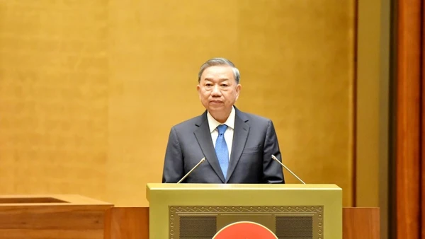 Tổng Bí Thư Tô Lâm phát biểu chỉ đạo Hội nghị. (Ảnh: ĐĂNG KHOA, THÙY CHI)