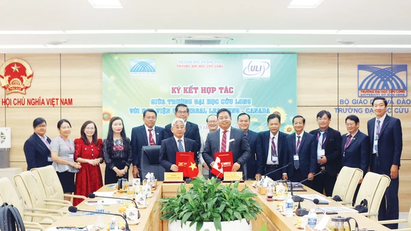 Trường ĐH Cửu Long ký kết hợp tác với Universal Learning Institute Canada.