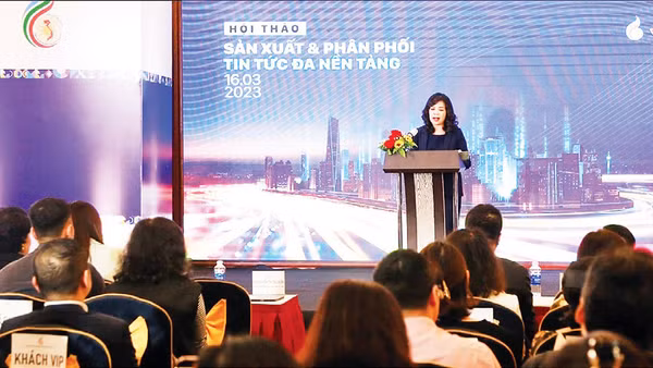 Các cơ quan báo chí nỗ lực tìm giải pháp thích ứng trong kỷ nguyên số. 