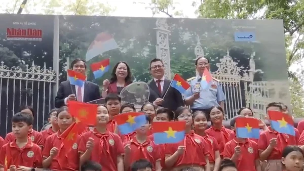 Báo Nhân Dân tổ chức lễ công bố đợt thông tin đặc biệt chào mừng 50 năm Ngày Giải phóng miền nam, thống nhất đất nước.