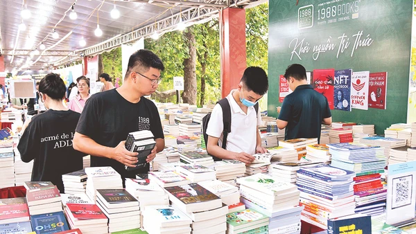 Đầu tư mạnh mẽ cho văn hóa giúp lan tỏa những giá trị tích cực.Ảnh: Nguyễn Đăng