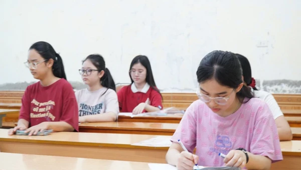 Hà Nội: Dự kiến không chia khu vực tuyển sinh lớp 10 công lập