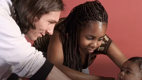 Messi chúc phúc cho Lamine Yamal khi mới 6 tháng tuổi. (Ảnh: Sport)