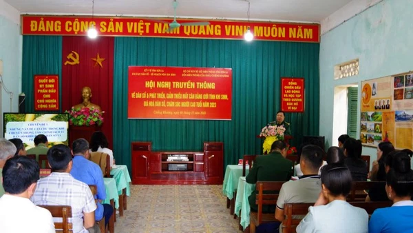 Hội nghị truyền thông dân số cho cán bộ dân tộc khu vực biên giới Sơn La.