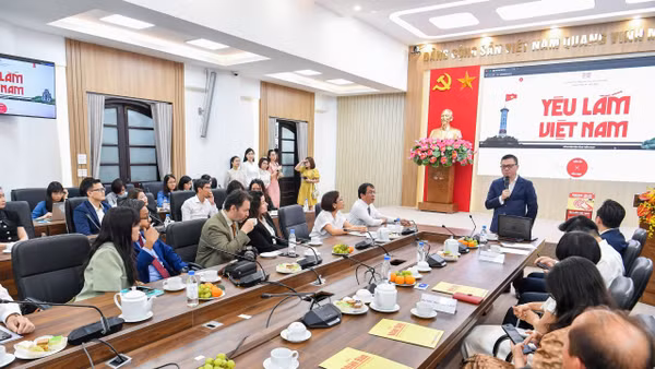 Lễ công bố dự án “Yêu lắm Việt Nam". (Ảnh: THÀNH ĐẠT)