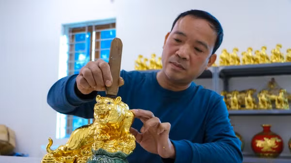 Sản phẩm của làng nghề Kiêu Kỵ tinh xảo và có giá trị cao.
