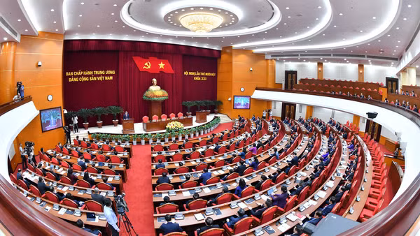 Hội nghị lần thứ 11 Ban Chấp hành Trung ương Đảng Cộng sản Việt Nam khóa XIII họp phiên bế mạc.