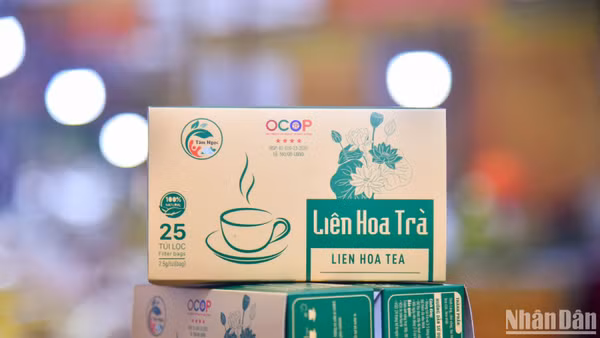 Trà Liên Hoa, Hà Nội, sản phẩm OCOP 4 sao. (Ảnh: NHẬT QUANG)