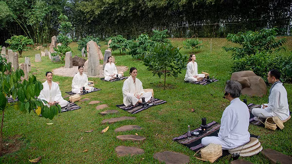 Trải nghiệm thực hành Thiền tại vườn Zen trong Khu đô thị thành phố Cà-phê.