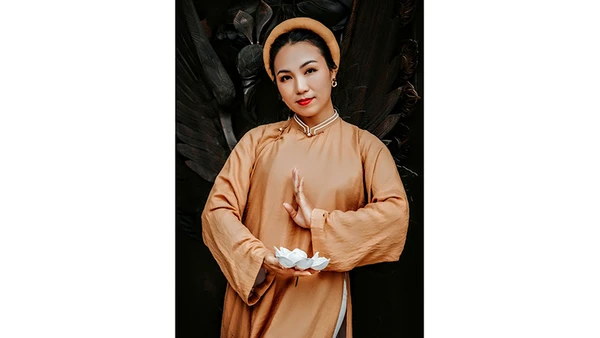 Biên đạo múa Tuyết Minh. 