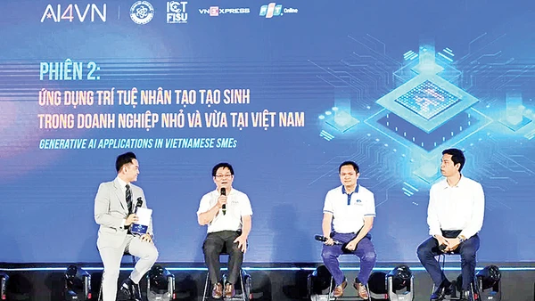Các chuyên gia bàn về giải pháp ứng dụng trí tuệ nhân tạo tạo sinh trong doanh nghiệp. 
