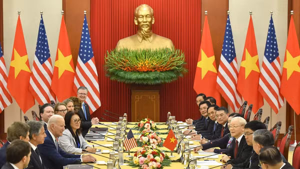 Thúc đẩy hợp tác kinh tế, thương mại, đầu tư là một trong những nội dung quan trọng tại cuộc hội đàm giữa Tổng Bí thư Nguyễn Phú Trọng và Tổng thống Hoa Kỳ Joe Biden. Ảnh: BÁO NHÂN DÂN