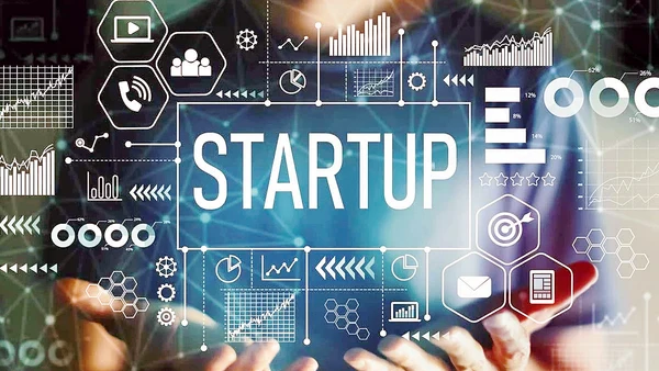 Việt Nam có lợi thế về độ phủ mạng internet và tỷ lệ sử dụng điện thoại thông minh cao. 