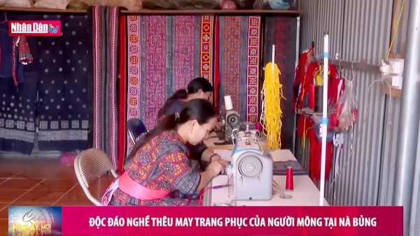 Độc đáo nghề thêu may trang phục của người Mông tại Nà Bủng