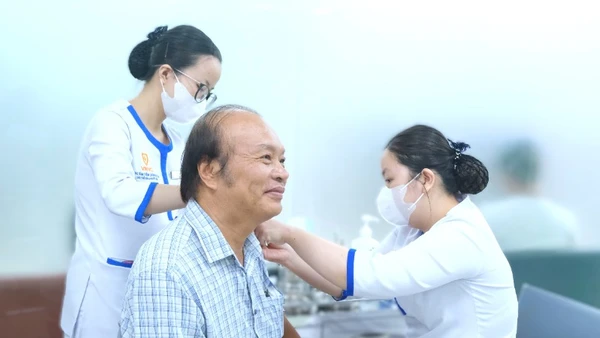 Tiêm vaccine là biện pháp phòng bệnh tốt nhất.