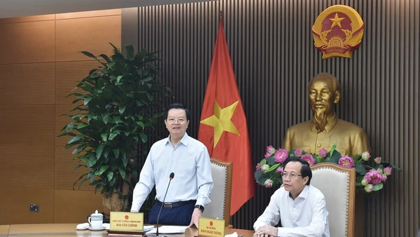 Phó Thủ tướng Mai Văn Chính làm việc với Bộ Dân tộc và Tôn giáo. Ảnh: VGP/Giang Thanh