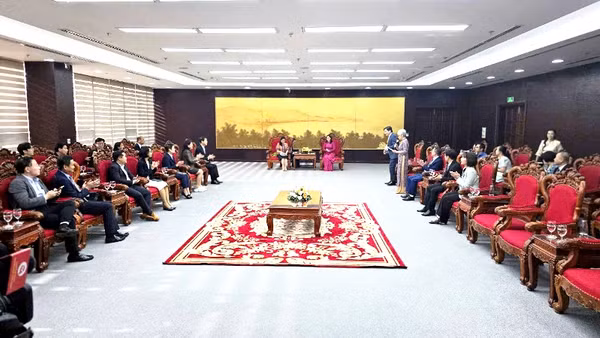 Đoàn công tác của doanh nghiệp Thái Lan làm việc với lãnh đạo thành phố Đà Nẵng.