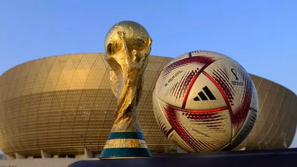 Al Hilm - trái bóng chính thức của vòng bán kết và trận chung kết FIFA World Cup 2022. (Ảnh: FIFA)