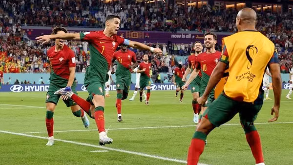 [Ảnh] Nhìn lại World Cup ngày thứ 5: Bồ Đào Nha, Brazil phô diễn sức mạnh