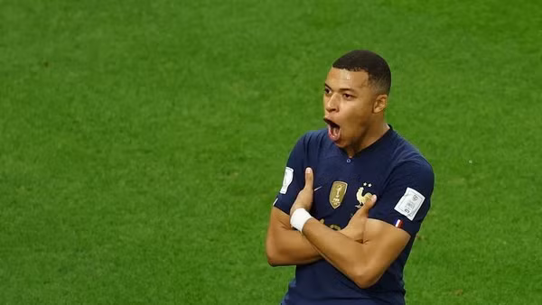 [Ảnh] Nhìn lại World Cup ngày thứ 15: Pháp, Anh phô diễn sức mạnh