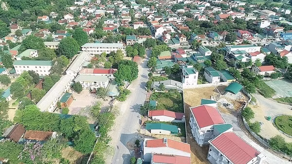 Một góc thị trấn Tân Lạc, huyện Quỳ Châu (Nghệ An).