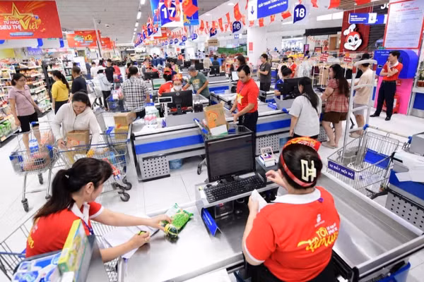 Không gian tại các siêu thị Co.opmart phủ tràn hình ảnh cờ đỏ sao vàng.(Nguồn ảnh: Co.opmart) 