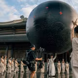 Hậu trường MV “Lá ngọc cành vàng” của ca nương Kiều Anh. (Ảnh: Antiantiart)