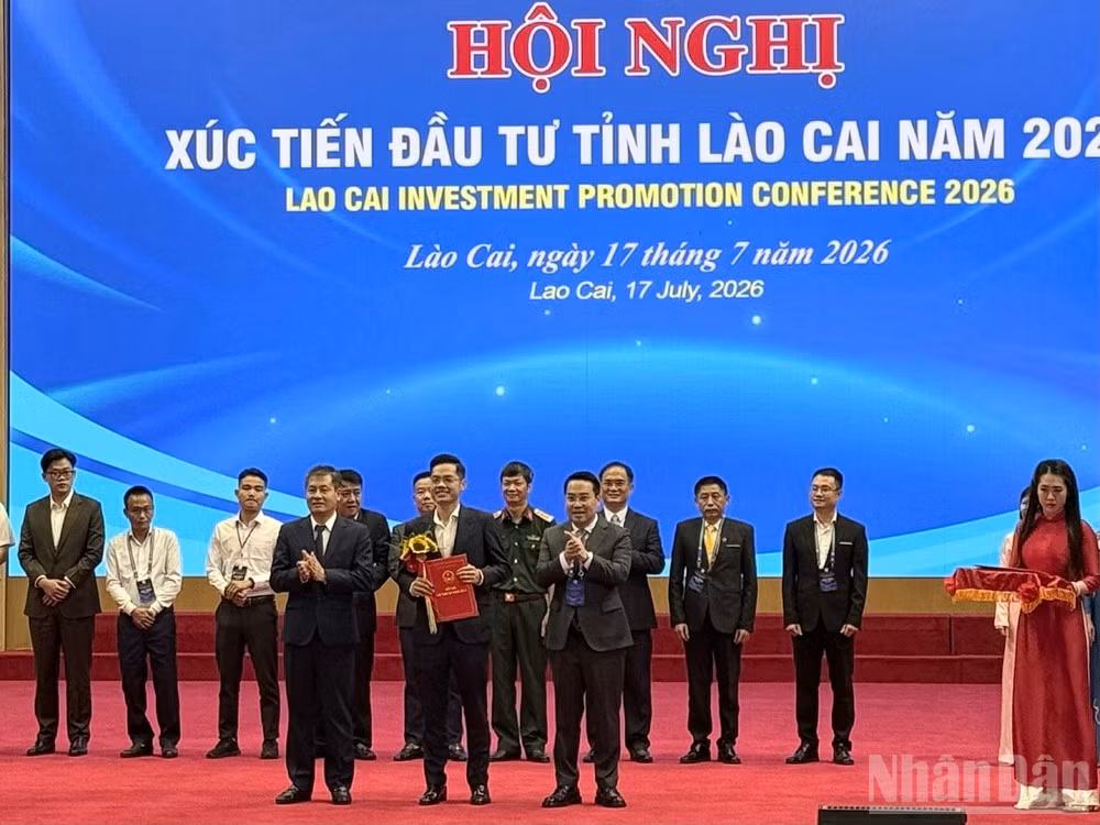 ndo_br_img-0493.jpg