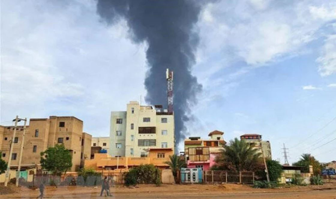UAV tấn công 2 khu chợ ở Sudan. (Ảnh: bssnews.net)
