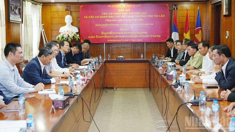 Quang cảnh buổi gặp mặt. Ảnh: Hải Tiến ndo_br_2.jpg