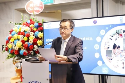 Giáo sư, Tiến sĩ Trần Văn Thuấn, Thứ trưởng Y tế phát biểu tại hội thảo.