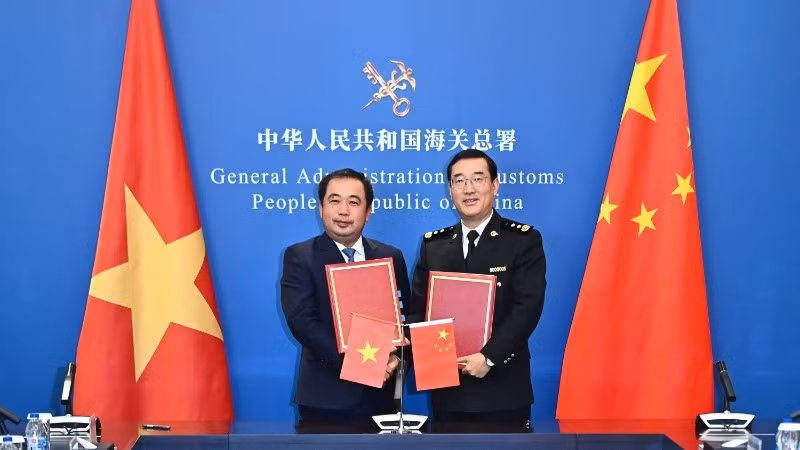 Tại buổi làm việc, hai bên đã ký Nghị định thư về xuất khẩu mít tươi của Việt Nam sang Trung Quốc, mở ra động lực mới cho thương mại nông sản song phương. (Ảnh: TÙNG ĐINH)