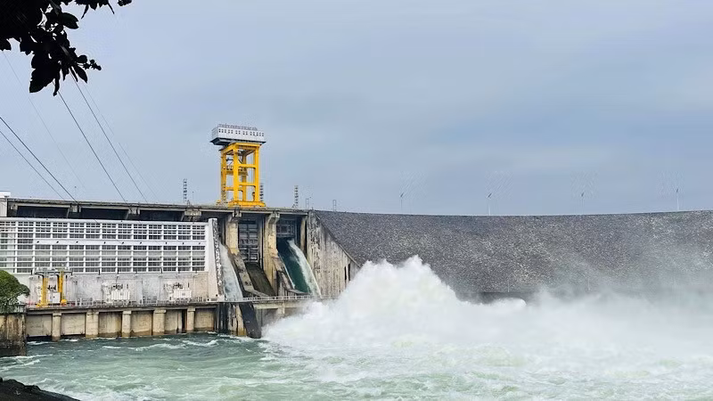 Bộ Nông nghiệp và Môi trường đề nghị Ủy ban nhân dân các tỉnh, thành phố: Lào Cai, Tuyên Quang, Phú Thọ và Hà Nội bảo đảm an toàn hạ du sau khi đóng cửa xả hồ Thác Bà.