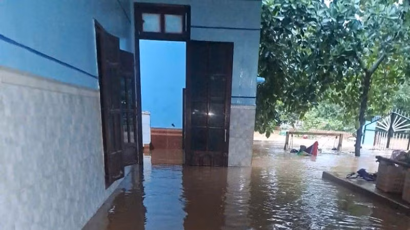 Hơn 300 ngôi nhà của xã Đại Hưng, huyện Đại Lộc, tỉnh Quảng Nam bị ngập dưới 1m.