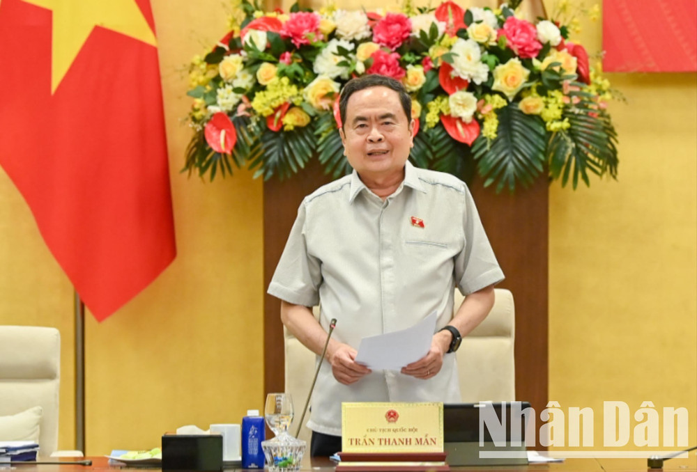 Bí thư Đảng ủy Quốc hội, Chủ tịch Quốc hội Trần Thanh Mẫn phát biểu khai mạc Hội nghị. (Ảnh: DUY LINH).
