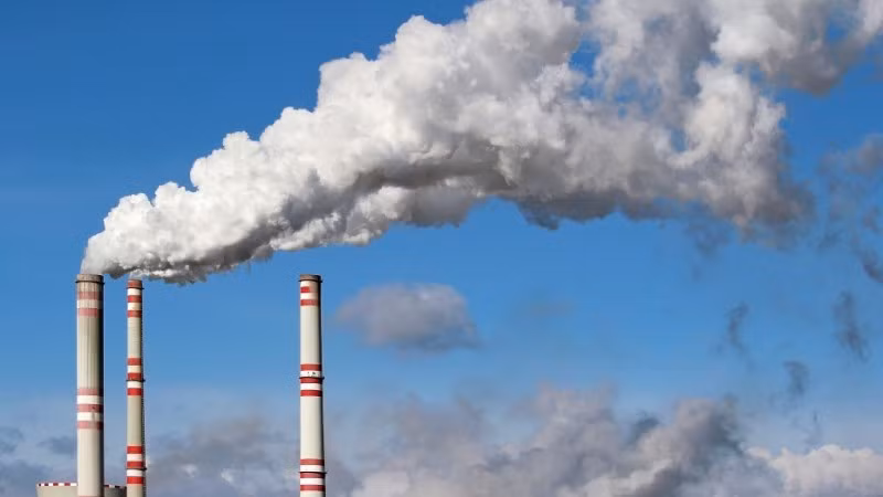 Việt Nam đã triển khai đồng bộ nhiều biện pháp loại trừ và kiểm soát các chất làm suy giảm tầng ozone như CFC, Halon, CTC, HCFC, Methyl Bromide và từng bước quản lý HFC theo lộ trình quốc tế. (Ảnh: minh họa, kinhtemoitruong.vn)