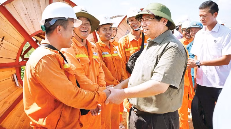 Trí tuệ, bản lĩnh, vượt sóng vươn ra biển lớn
