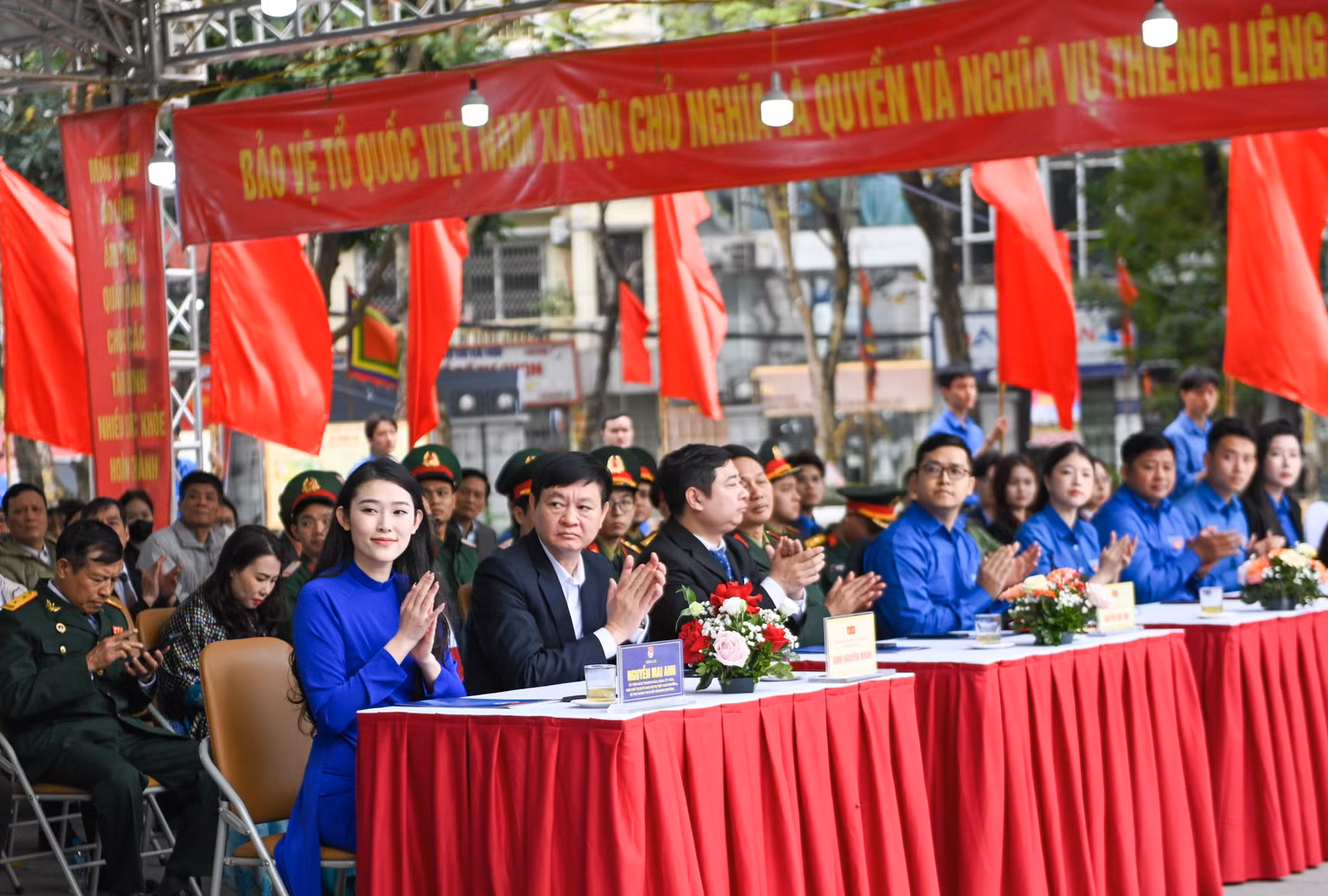 ra-quan-thang-thanh-nien-21.jpg