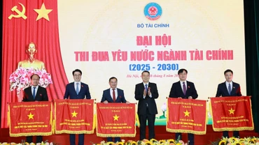 Đại hội Thi đua yêu nước ngành tài chính.