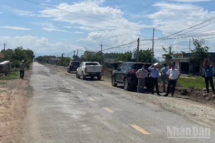 Kiểm tra dự án.