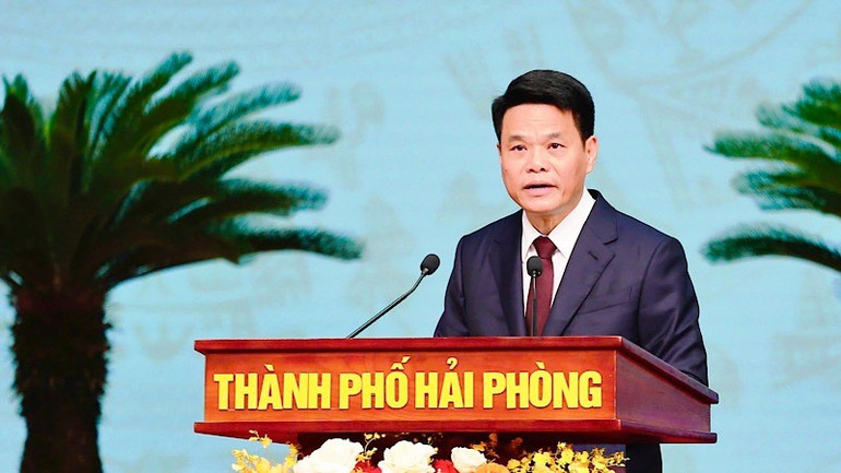 Chủ tịch Ủy ban nhân dân thành phố Hải Phòng Lê Ngọc Châu khai mạc Đại hội. tdyn-3.jpg